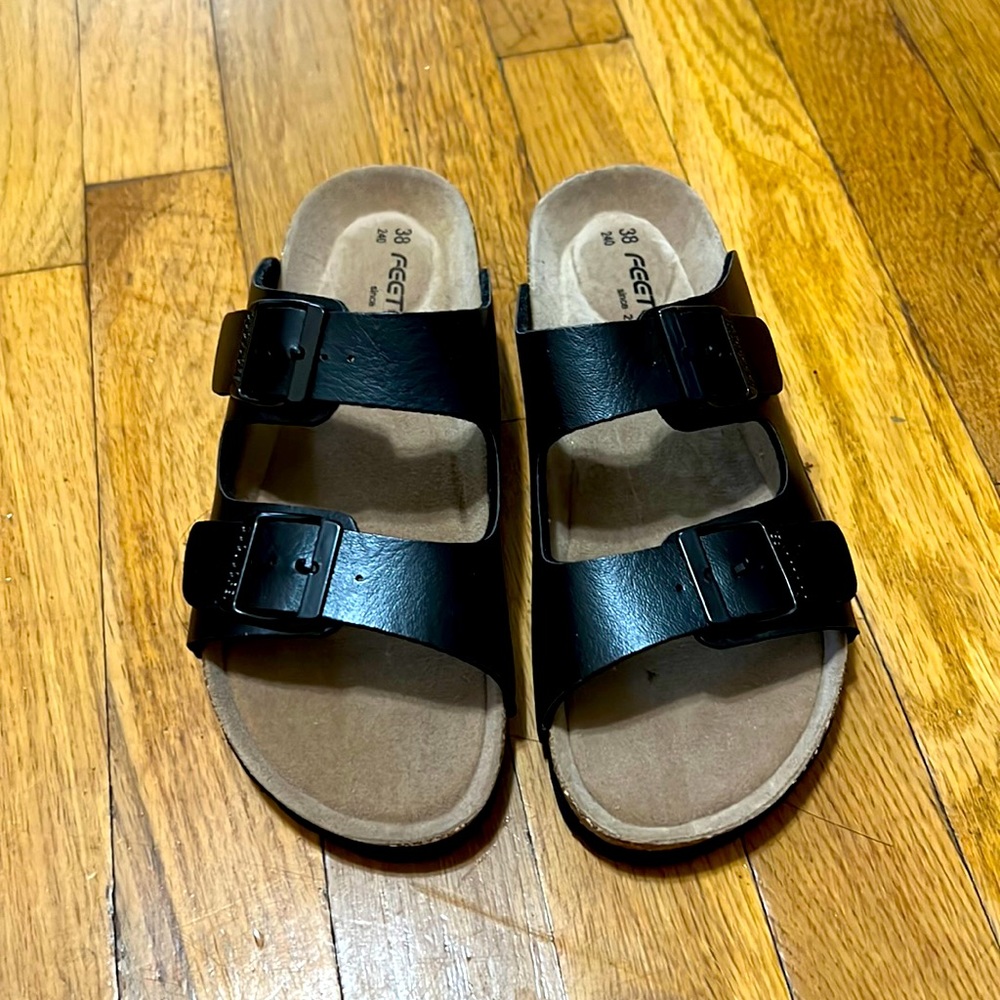 Women sandals black brand new